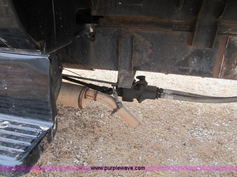 image for item F8952 1978 Chevrolet C60 grain truck