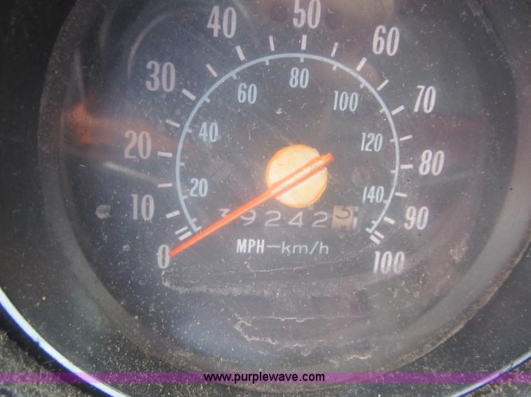 image for item F8952 1978 Chevrolet C60 grain truck