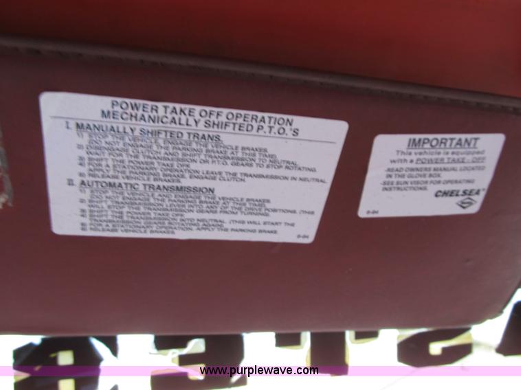 image for item F8952 1978 Chevrolet C60 grain truck