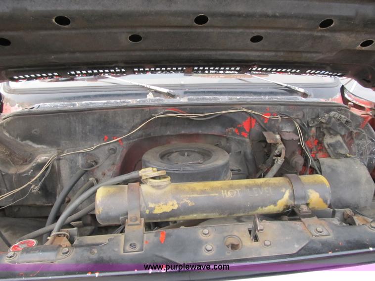 image for item F8952 1978 Chevrolet C60 grain truck