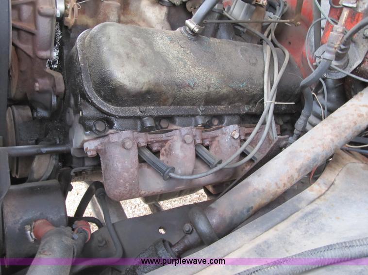 image for item F8952 1978 Chevrolet C60 grain truck