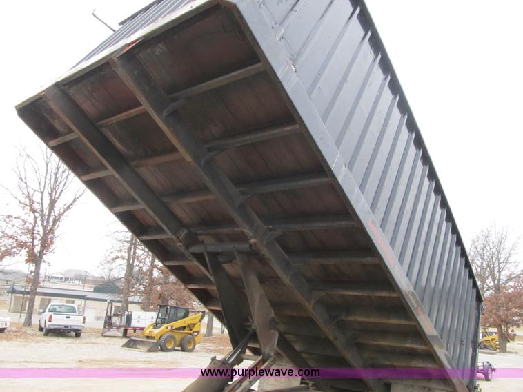 image for item F8952 1978 Chevrolet C60 grain truck