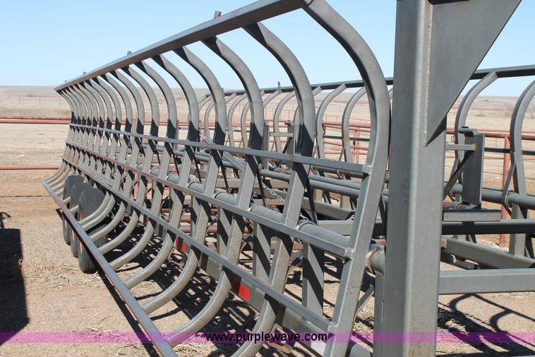 image for item H1622 2008 Pride of the Prairie 12 round bale hauler