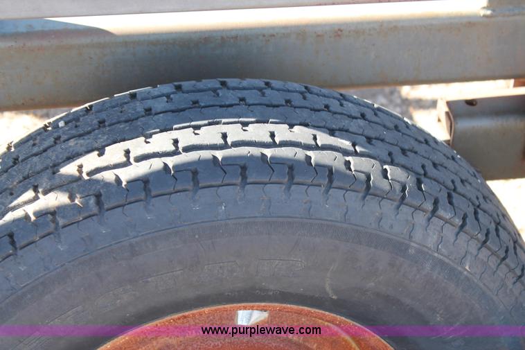 image for item H1622 2008 Pride of the Prairie 12 round bale hauler