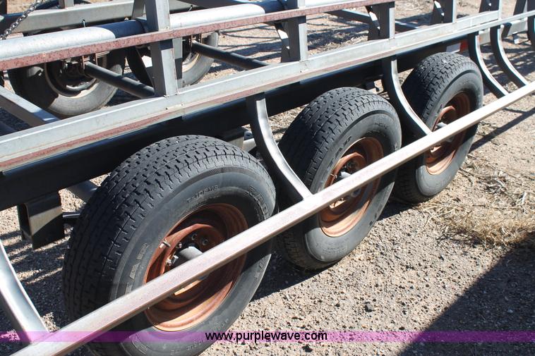 image for item H1622 2008 Pride of the Prairie 12 round bale hauler