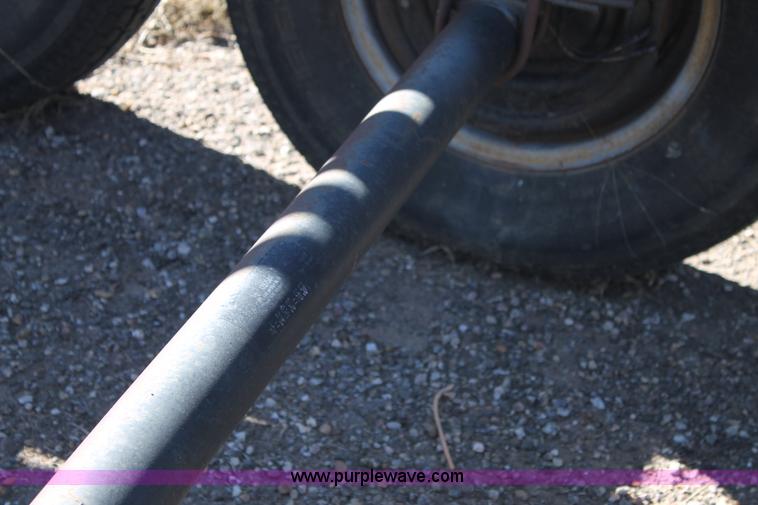 image for item H1622 2008 Pride of the Prairie 12 round bale hauler