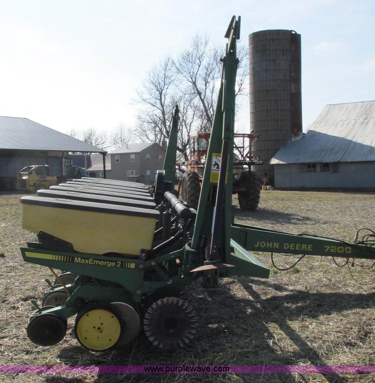image for item I3097 John Deere 7200 Max Emerge 2 planter
