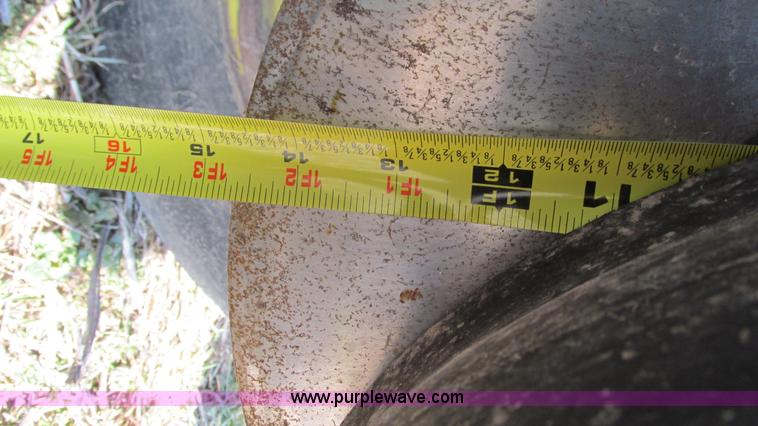 image for item I3097 John Deere 7200 Max Emerge 2 planter