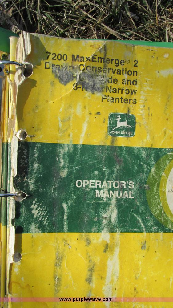 image for item I3097 John Deere 7200 Max Emerge 2 planter