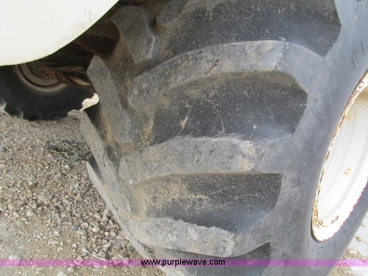 image for item I4066 Tyler 4300 self-propelled applicator