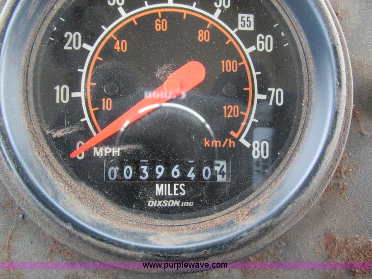 image for item I4066 Tyler 4300 self-propelled applicator