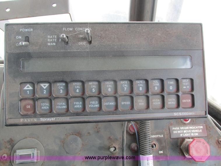 image for item I4066 Tyler 4300 self-propelled applicator