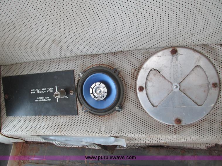 image for item I4066 Tyler 4300 self-propelled applicator