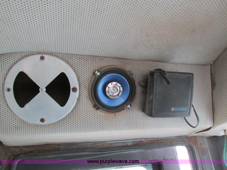 image for item I4066 Tyler 4300 self-propelled applicator