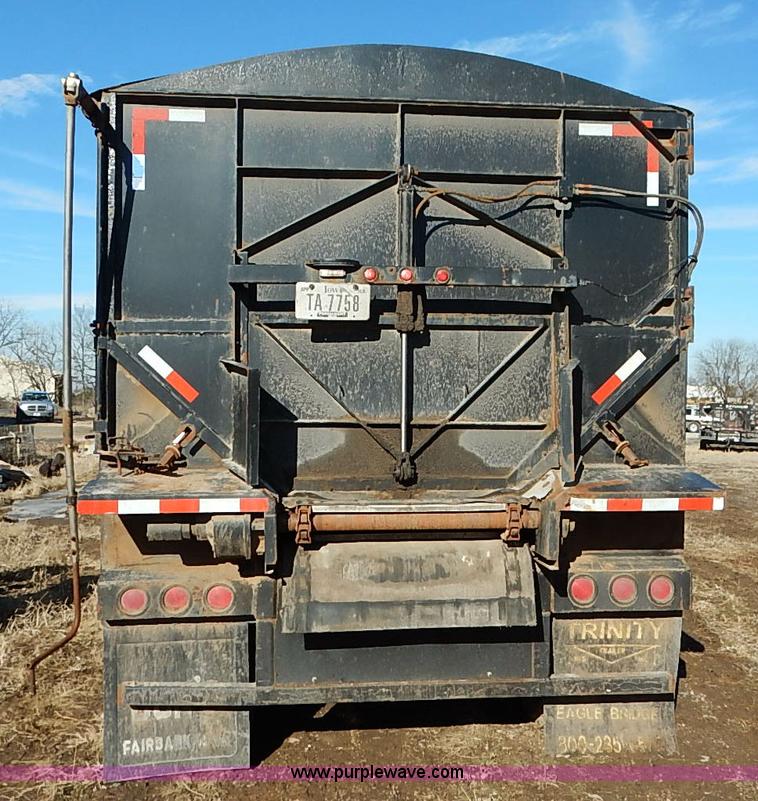 image for item I5113 2002 Trinity grain belt trailer
