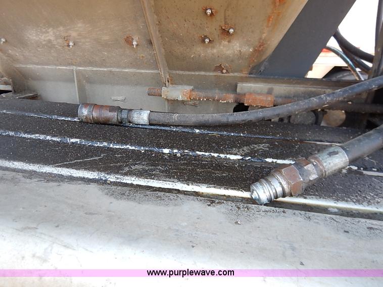 image for item I5113 2002 Trinity grain belt trailer