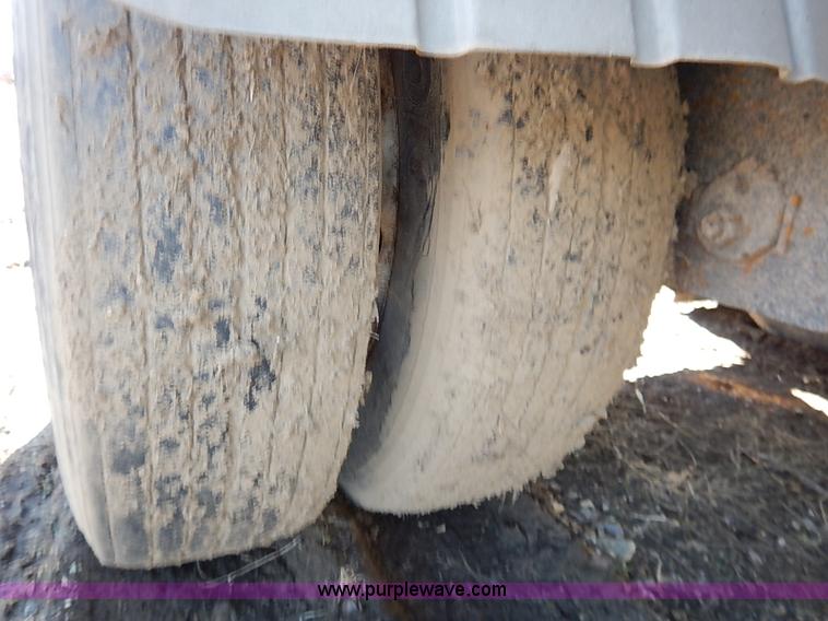 image for item I5113 2002 Trinity grain belt trailer