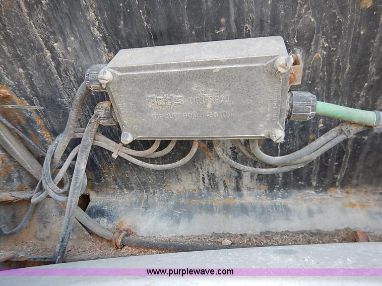 image for item I5113 2002 Trinity grain belt trailer