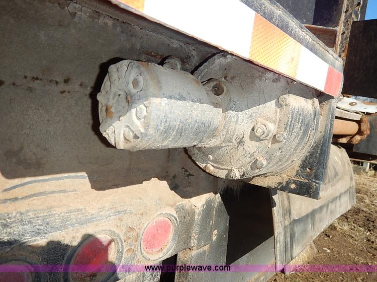 image for item I5113 2002 Trinity grain belt trailer