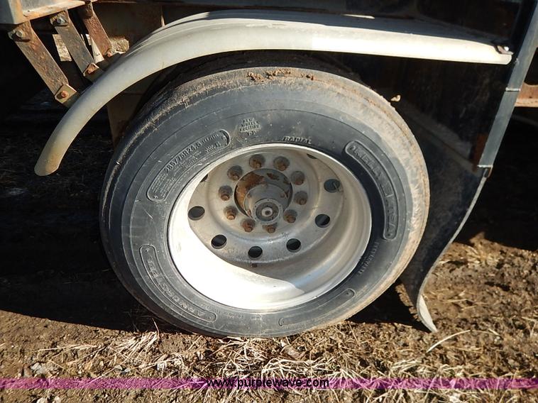 image for item I5113 2002 Trinity grain belt trailer