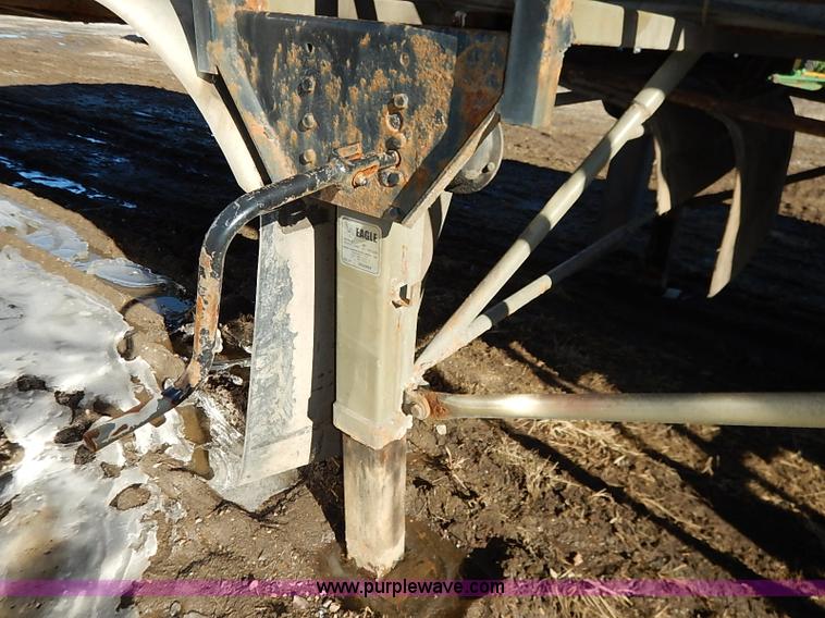 image for item I5113 2002 Trinity grain belt trailer