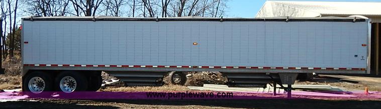 image for item I5115 2009 Wilson DWH-550 grain trailer
