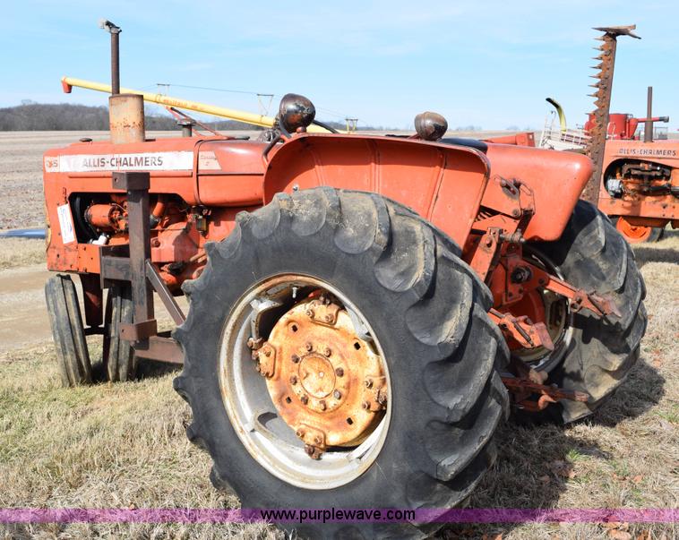 image for item I8508 Allis Chalmers D15 tractor