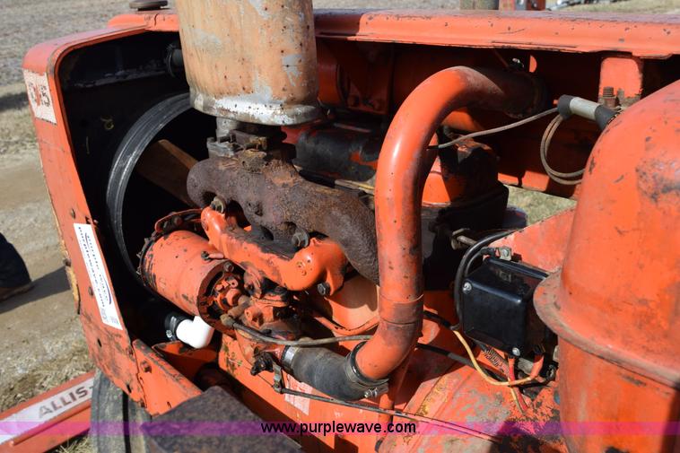 image for item I8508 Allis Chalmers D15 tractor