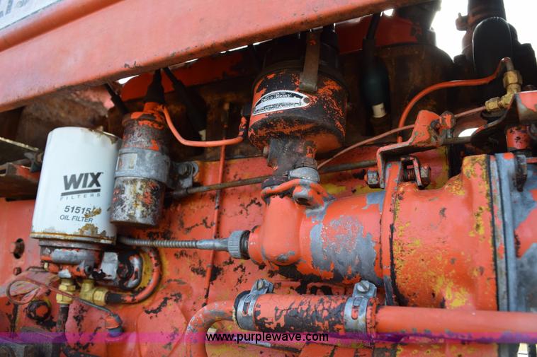 image for item I8508 Allis Chalmers D15 tractor