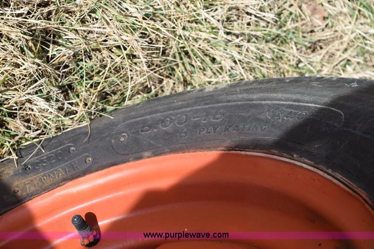 image for item I8508 Allis Chalmers D15 tractor