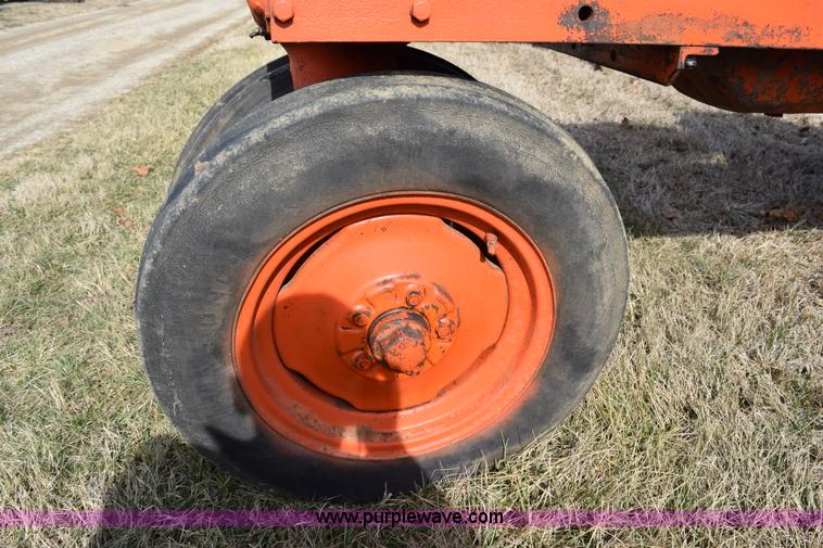 image for item I8510 Allis Chalmers WD40 tractor