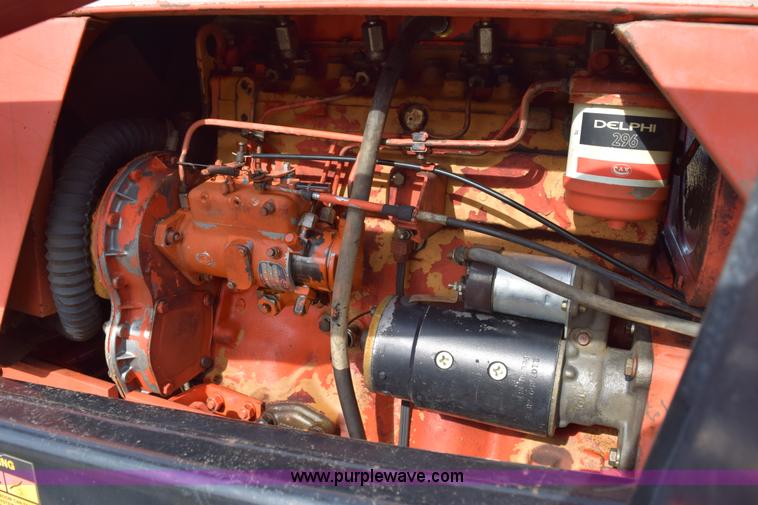 image for item I8511 Allis Chalmers 175 tractor