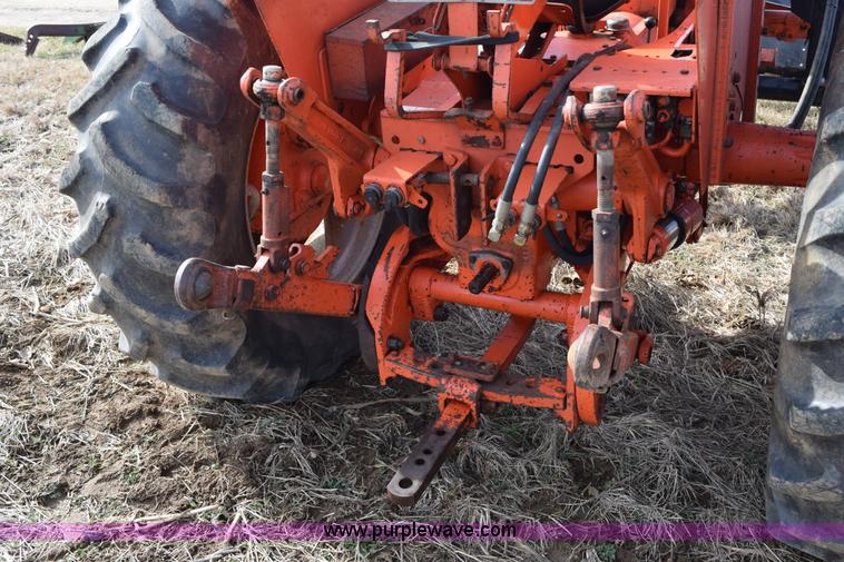 image for item I8511 Allis Chalmers 175 tractor