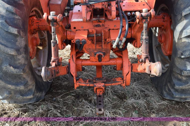 image for item I8511 Allis Chalmers 175 tractor