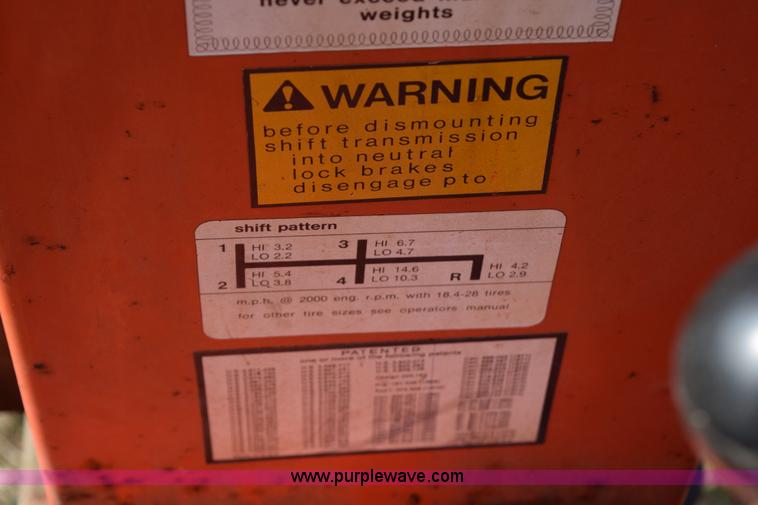 image for item I8511 Allis Chalmers 175 tractor