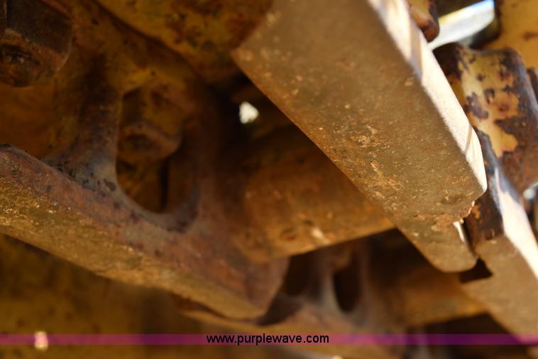 image for item I8512 1976 Caterpillar 941B track loader