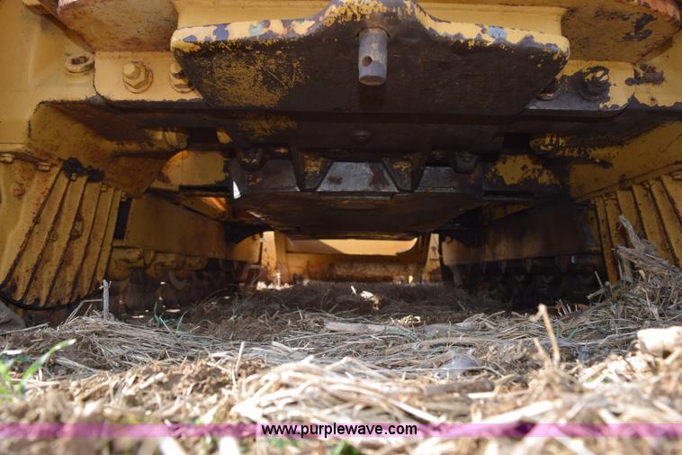 image for item I8512 1976 Caterpillar 941B track loader