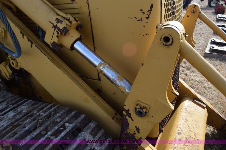 image for item I8512 1976 Caterpillar 941B track loader