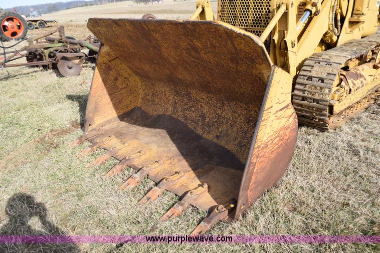 image for item I8512 1976 Caterpillar 941B track loader