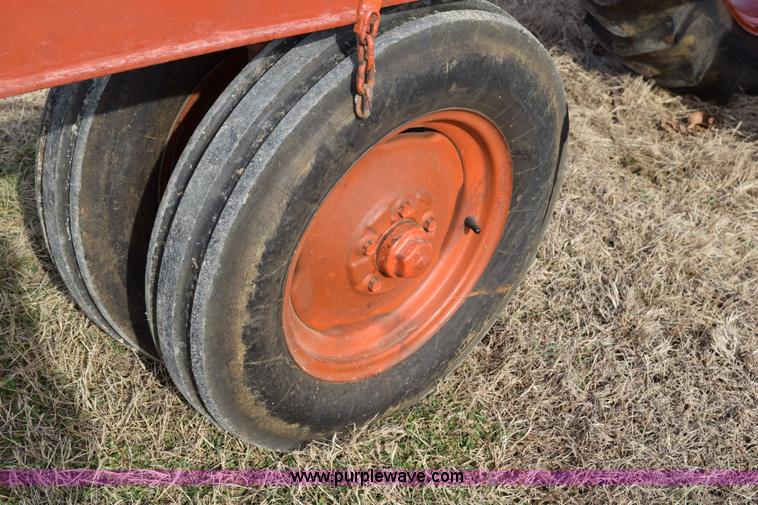 image for item I8513 Allis Chalmers WC antique pull tractor