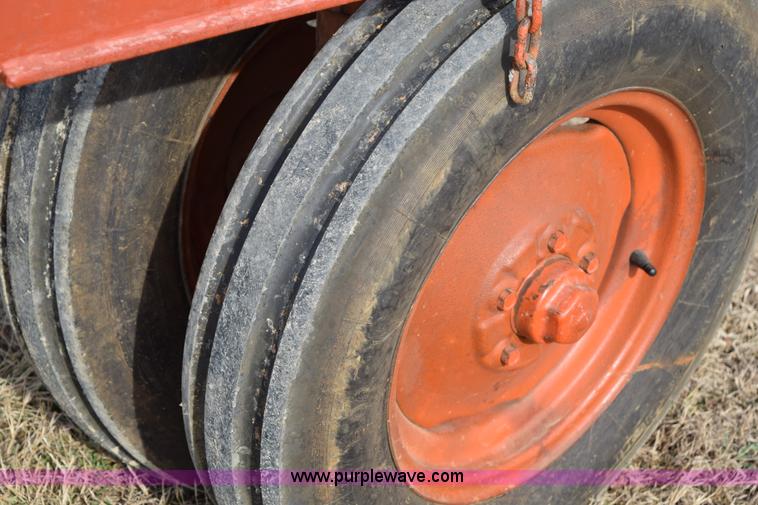 image for item I8513 Allis Chalmers WC antique pull tractor