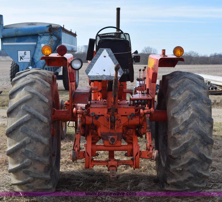 image for item I8515 Allis Chalmers 185 tractor