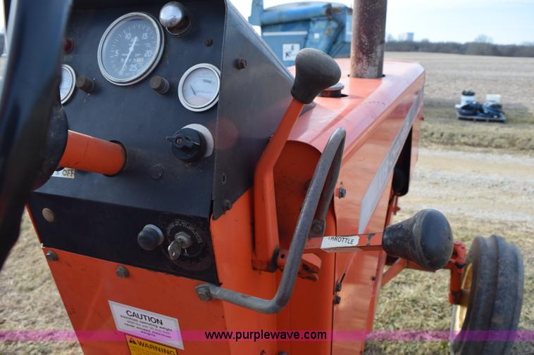 image for item I8515 Allis Chalmers 185 tractor