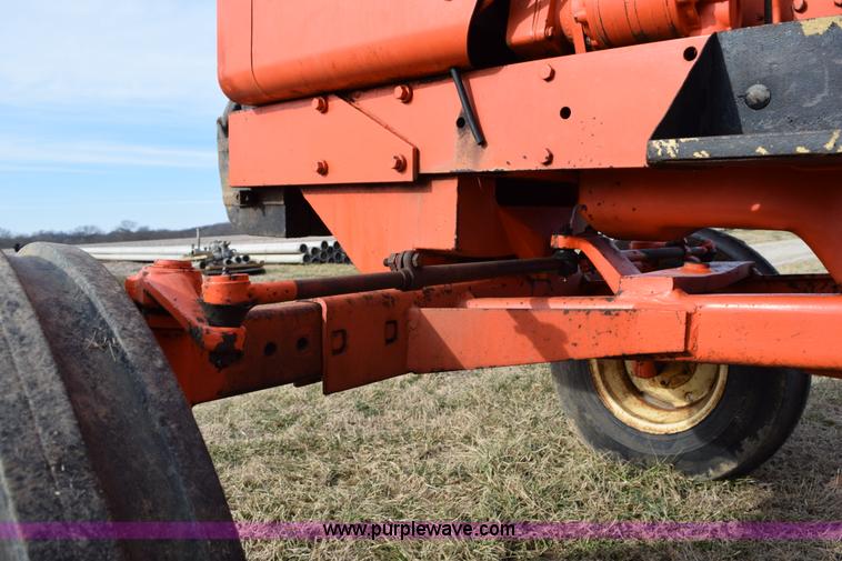 image for item I8515 Allis Chalmers 185 tractor