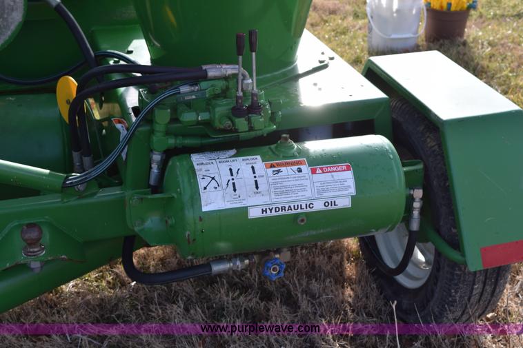 image for item I8519 Walinga 6614 grain vacuum