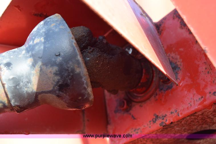 image for item I8525 Case IH 1250 grinder mixer