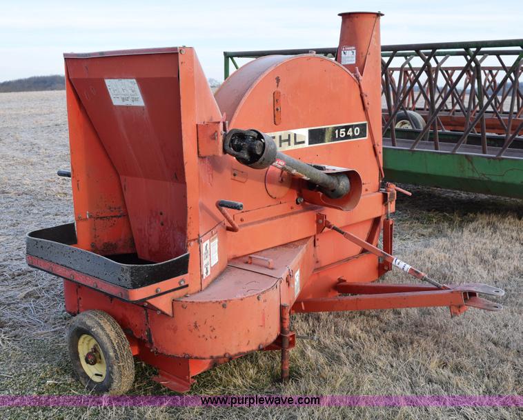 image for item I8529 Gehl 1540 silage blower