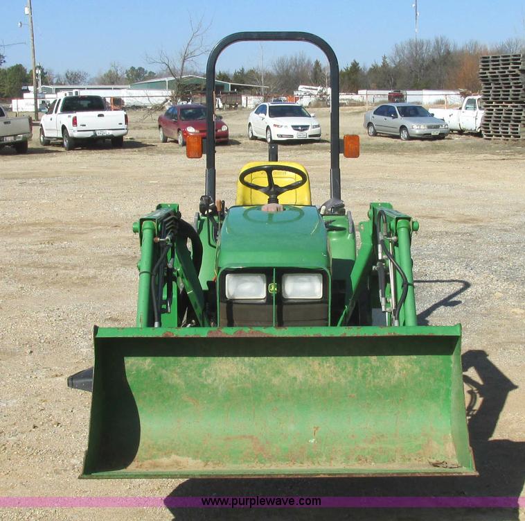 image for item J2324 John Deere LV2210 tractor