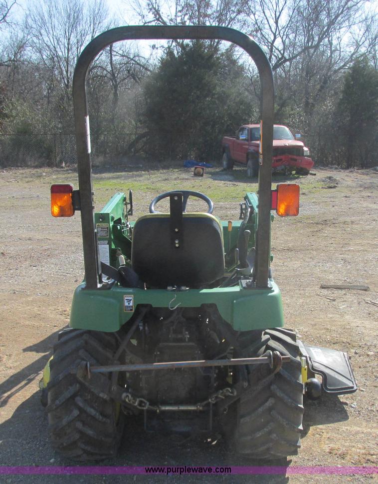 image for item J2324 John Deere LV2210 tractor