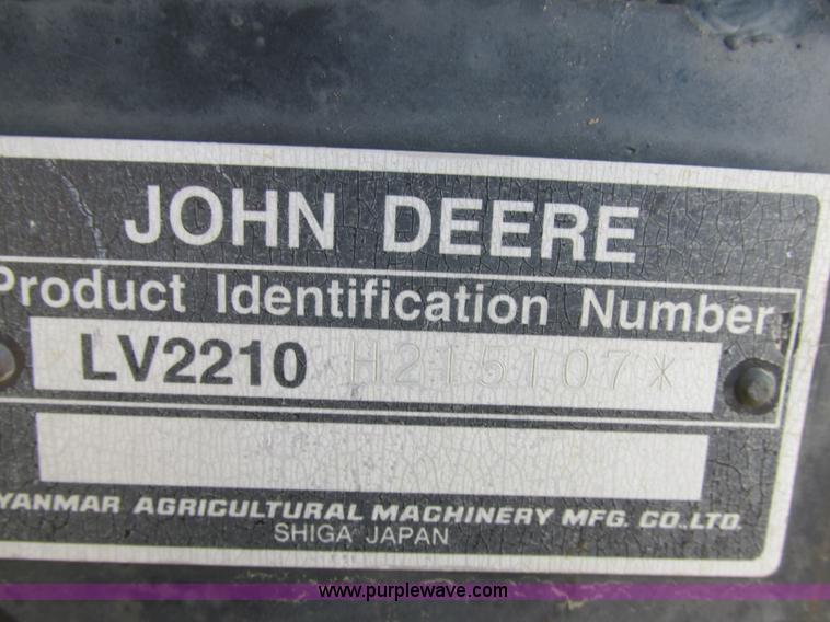 image for item J2324 John Deere LV2210 tractor